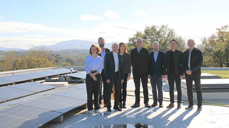 MAIN DANS LA MAIN – Alliance Enedis-Estia pour les ingénieurs de demain